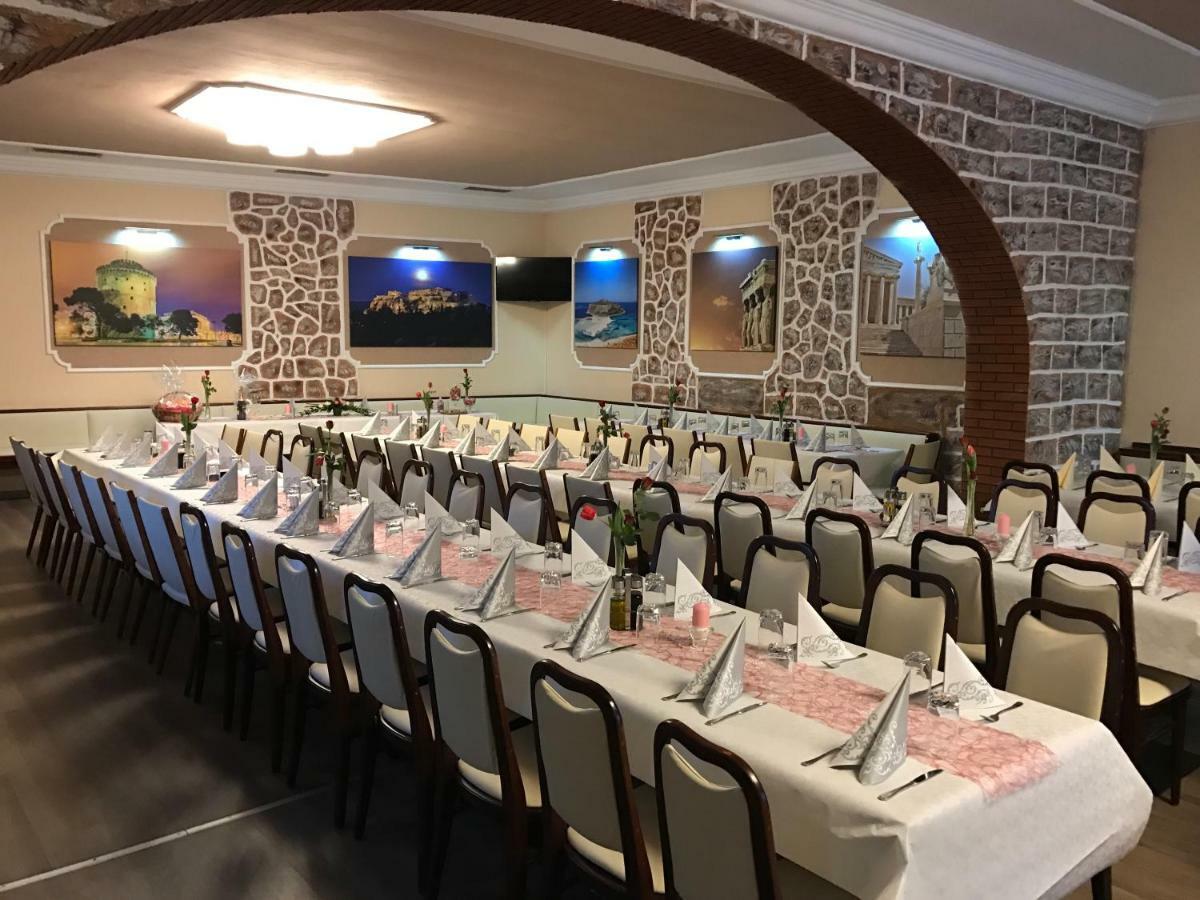 Hotel Korfu Geiselhoring エクステリア 写真
