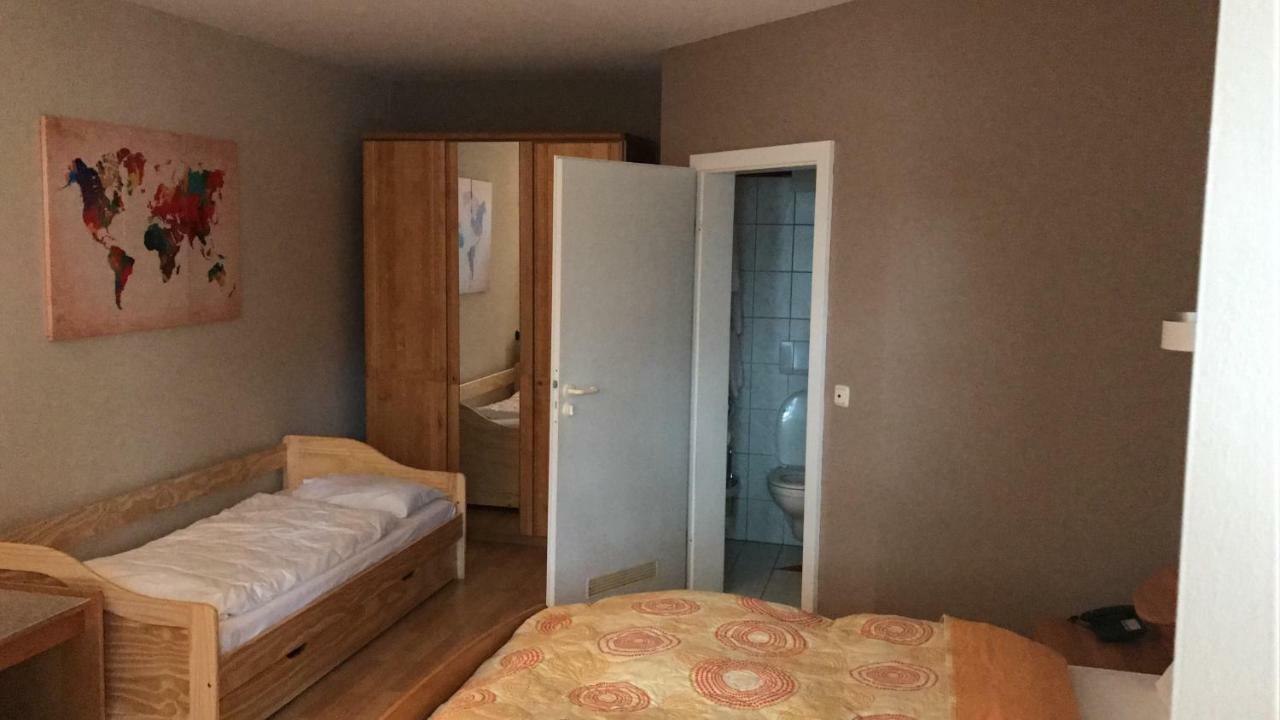 Hotel Korfu Geiselhoring エクステリア 写真
